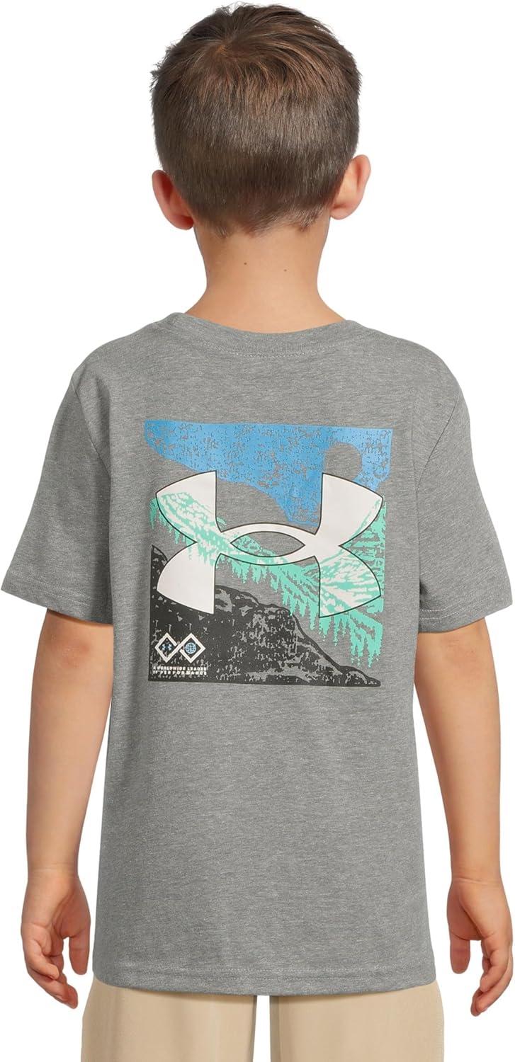 imageUnder Armour Boys Shirt Crewneck Lightweight and BreathablePitch Gray Mountain