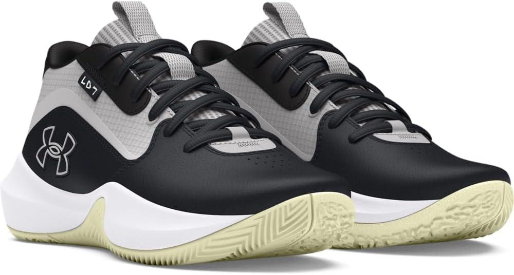 imageUnder Armour UnisexChild Grade School Lockdown 7 Sneaker002 BlackSiltDistant Gray