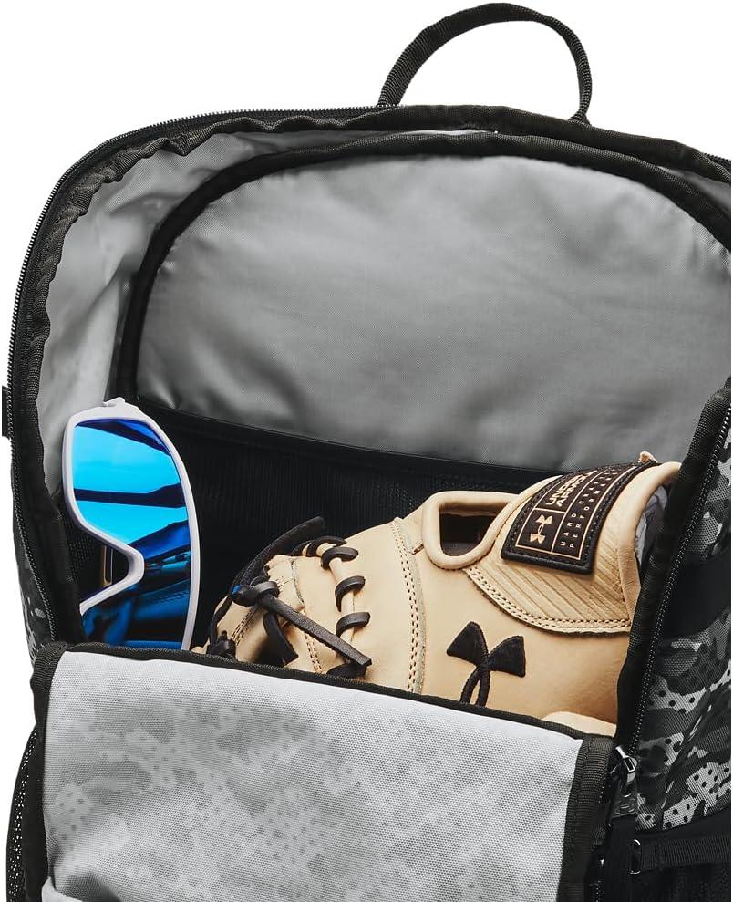 imageUnder Armour UnisexAdult Utility Baseball Backpack Print 403 Royal   White One Size Fits All002 Black   Metallic Gold