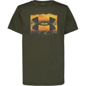 imageUnder Armour Boys Outdoor Short Sleeve TShirt CrewneckGrand Scenic Green