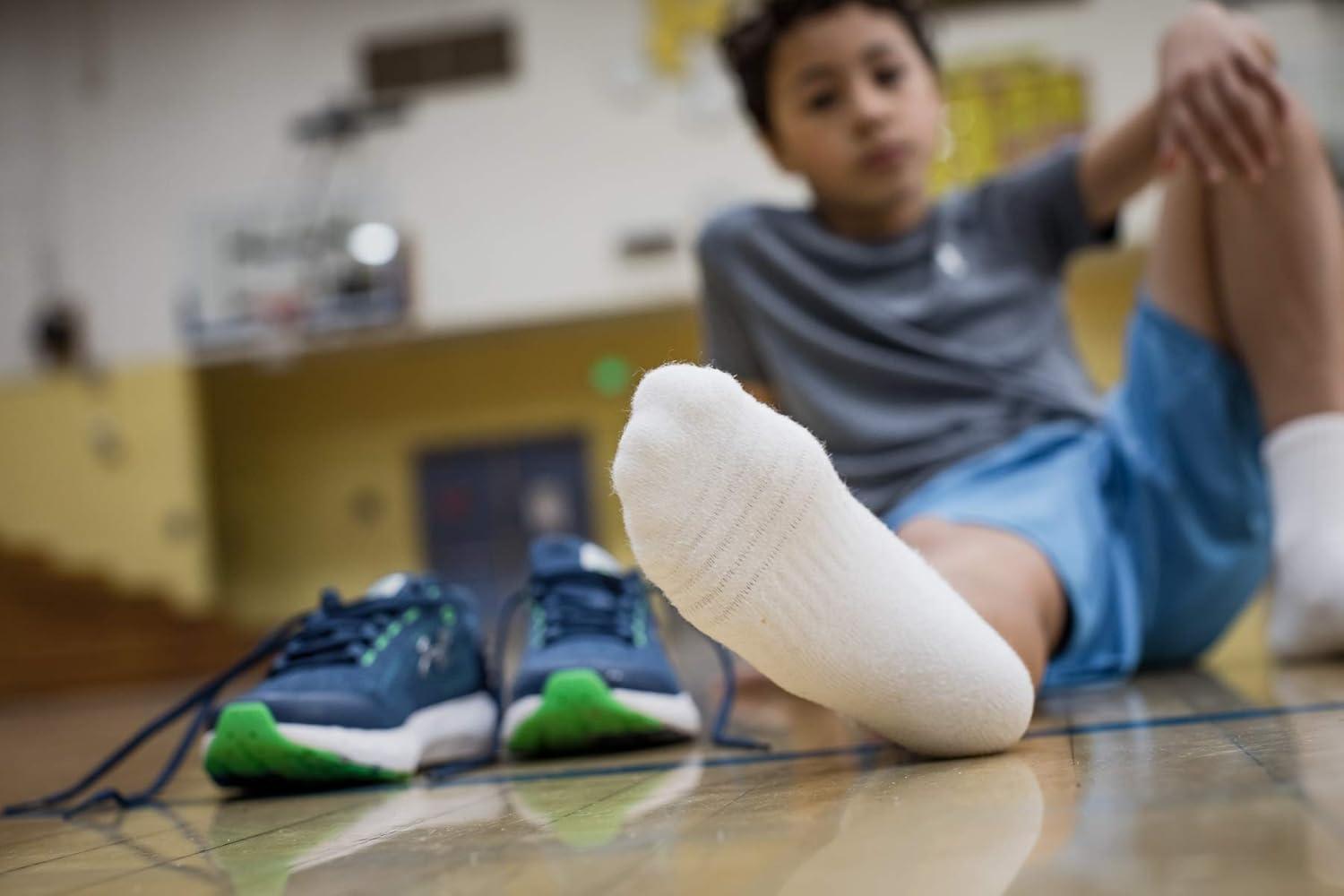 imageUnder Armour Youth Training Cotton Crew Socks MultipairsWhite 3pairs